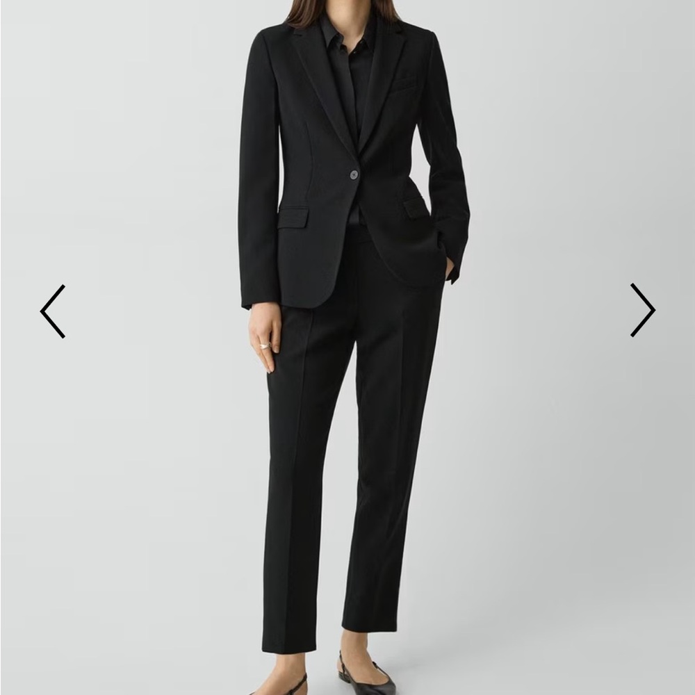 Theory Classic Charcoal Blazer - Picture 3 of 6